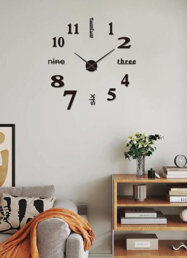 Wall mounted clock - Image 2
